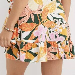 Aerie wrap tropical print mini skirt - size L - summer ready!